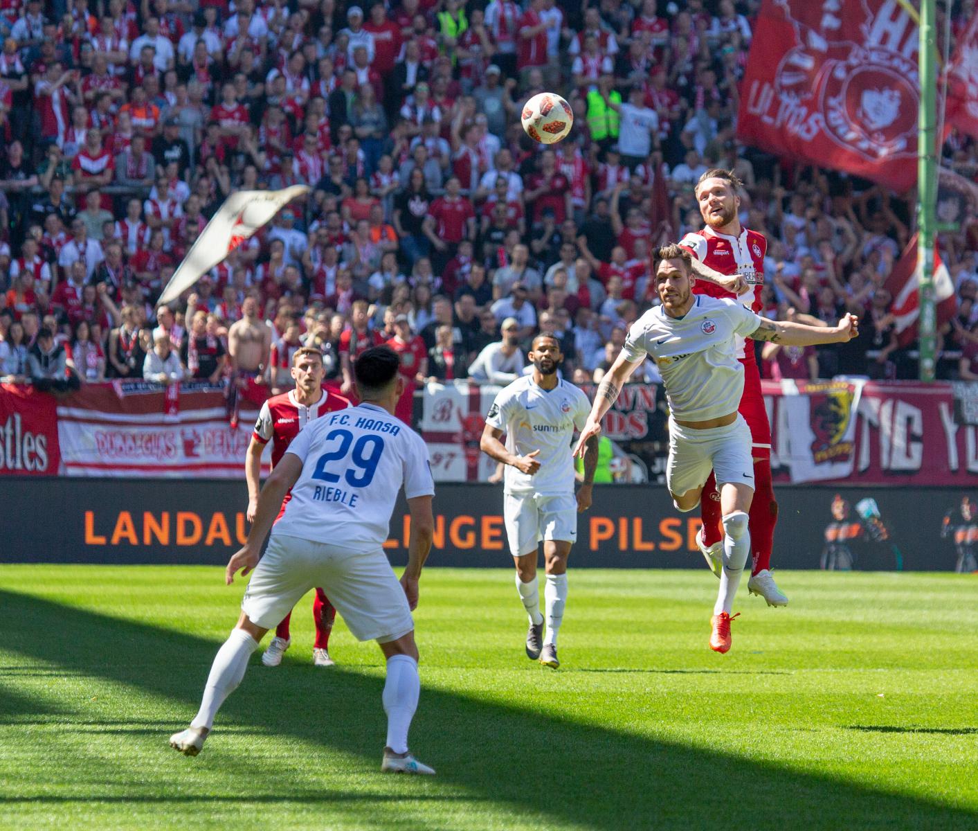 Jan Loehmannsroeben