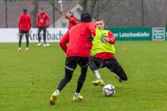Kenny Prince Redondo, Elias Huth