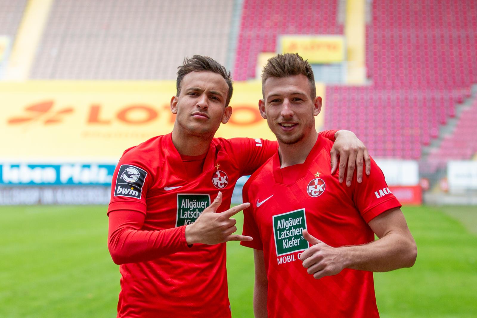 Anas Bakhat, Daniel Hanslik